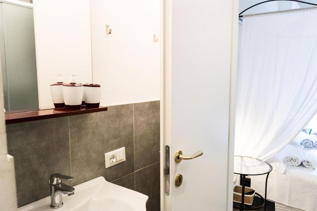 Nasoni Di Roma Aparthotel Exterior foto